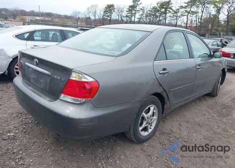 2006 Toyota Camry Le z USA, uszkodzony, nr VIN 4T1BE32K36U722330